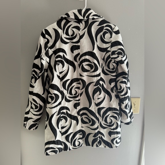 Erin London Button Up Blazer Jacket Coat Womens SZ M Black White Floral Zebra - Picture 8 of 11